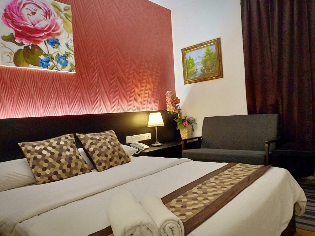 52 The Grace Hotel Muar Dış mekan fotoğraf